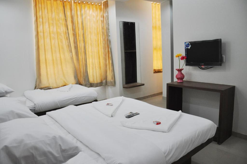 Sai Srushti Hotel Shirdi Cameră foto